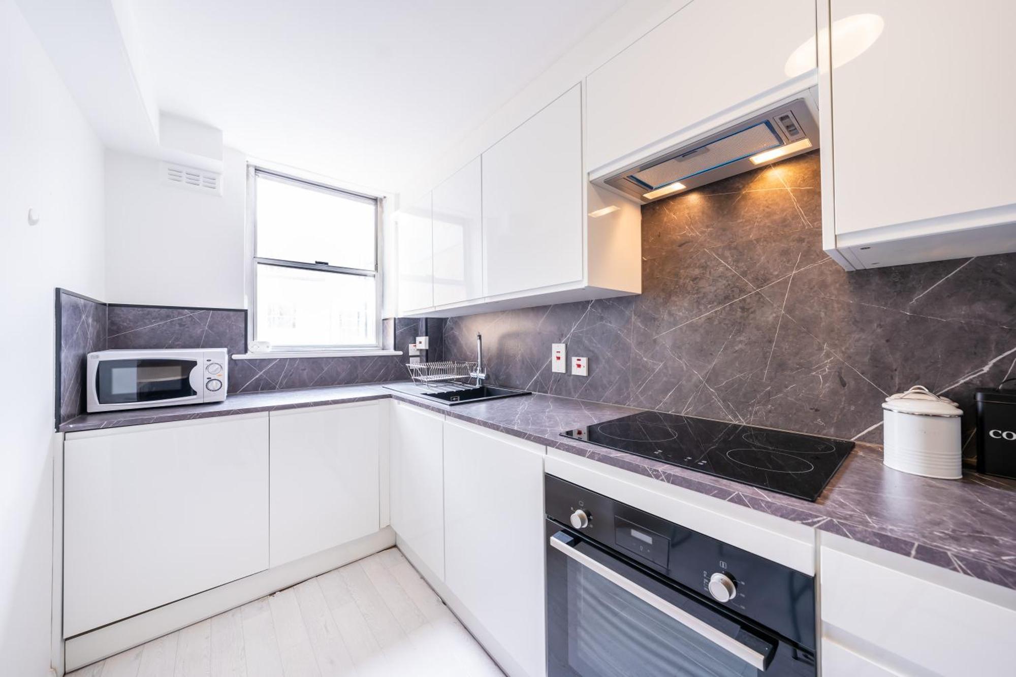 The Queensborough Apartments By Hyde Park ลอนดอน ภายนอก รูปภาพ